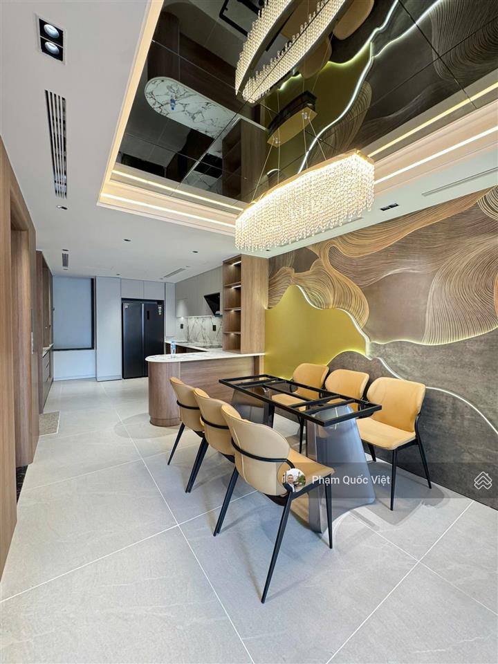 Bồ đề tư đình gara 2 ô tô full nội thất 6 tầng kết nối bồ đề cổ linh cầu vĩnh tu
