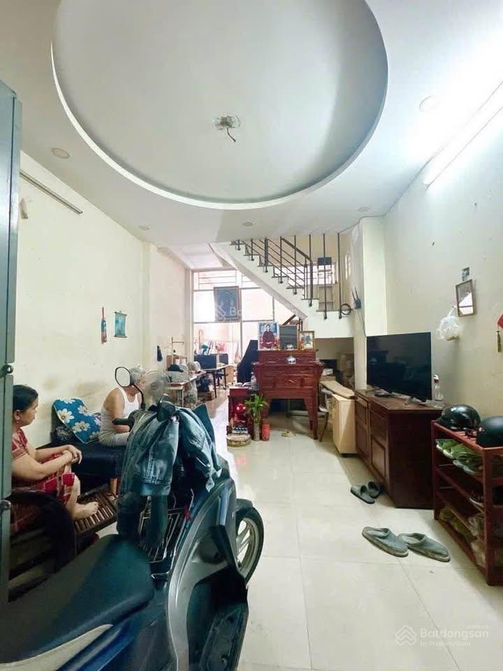 Nhà 1 trệt 2 lầu ngay lê văn quới, bhh (4x16m) đường oto, 4pn 3wc