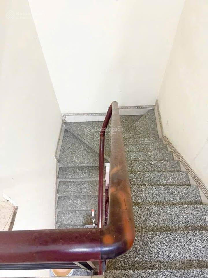 Nhà 1 trệt 2 lầu ngay lê văn quới, bhh (4x16m) đường oto, 4pn 3wc