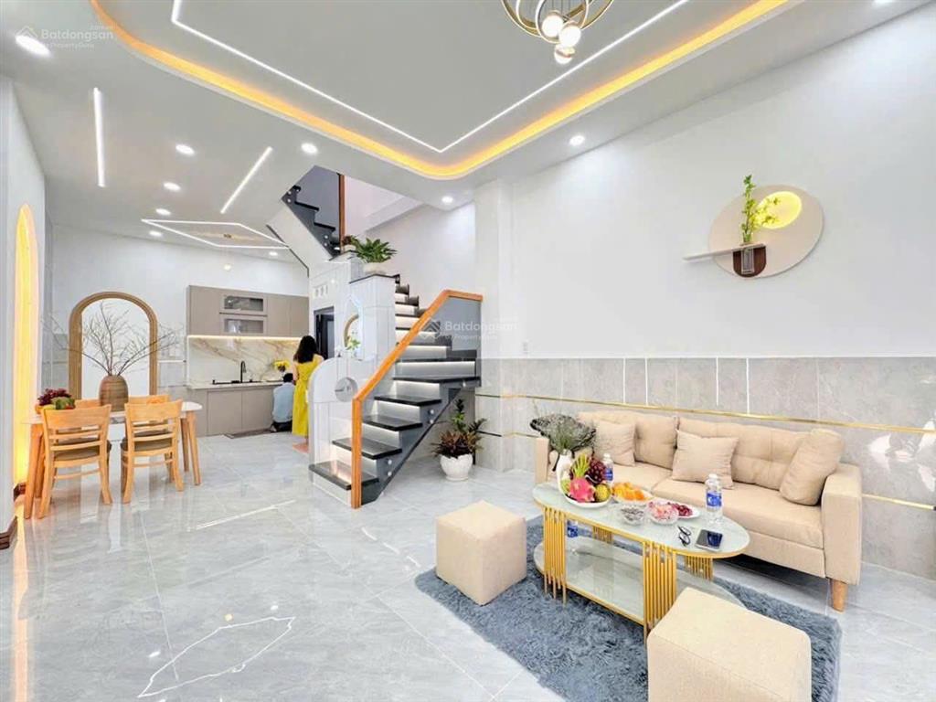 Nhà 2 tầng 4x14m gần aeon tân phú 5tỷ65 hẻm 5m, xe hơi vào tận nhà, shr, gần chợ, trường, bệnh viện