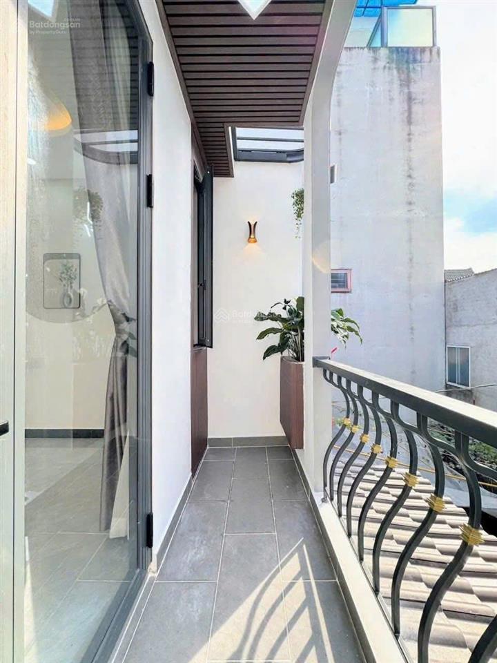 Nhà 2 tầng 4x14m gần aeon tân phú 5tỷ65 hẻm 5m, xe hơi vào tận nhà, shr, gần chợ, trường, bệnh viện