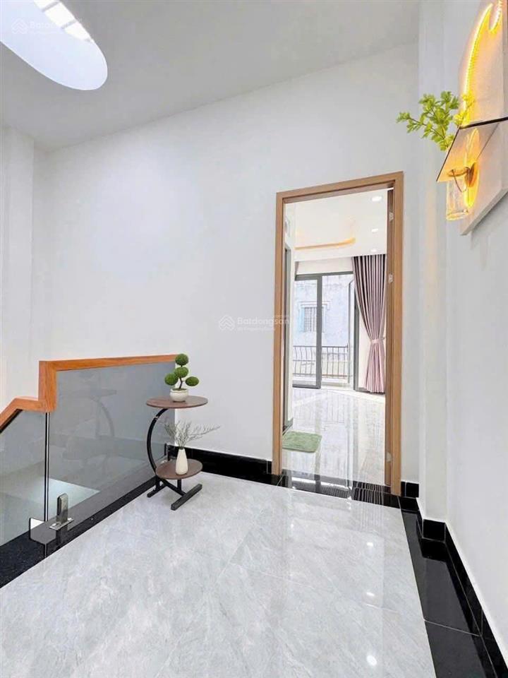 Nhà 2 tầng 4x14m gần aeon tân phú 5tỷ65 hẻm 5m, xe hơi vào tận nhà, shr, gần chợ, trường, bệnh viện