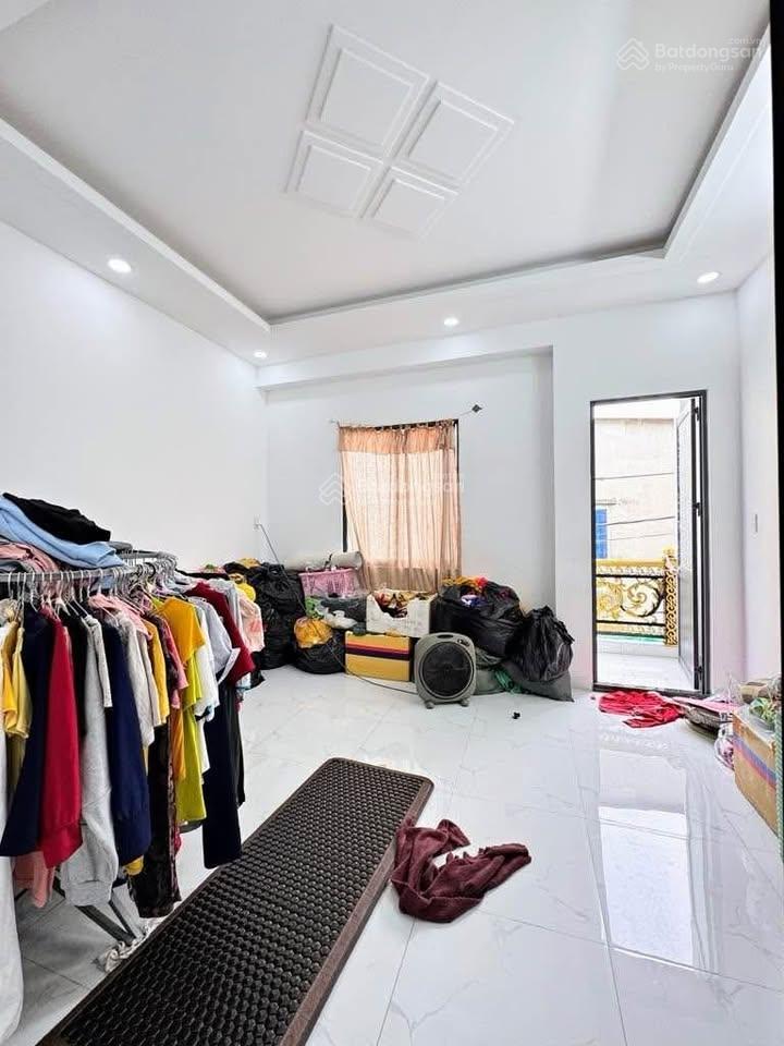 Nhà mới 1 trệt 1 lầu(4.5x10) đường số 3, bhh, hẻm thông, gần chợ bình long, aeon tân phú