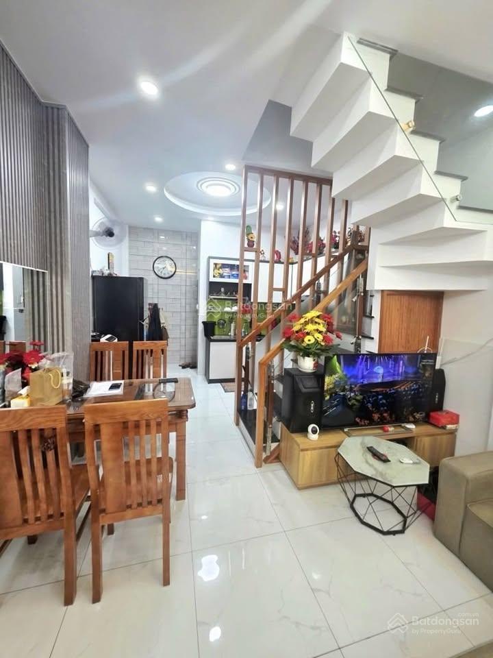 50m2 nhà 2 tầng hẻm nhựa xe hơi 6m lê văn quới bình tân chỉ 4 tỷ650, gần chợ, trường, bệnh viện...