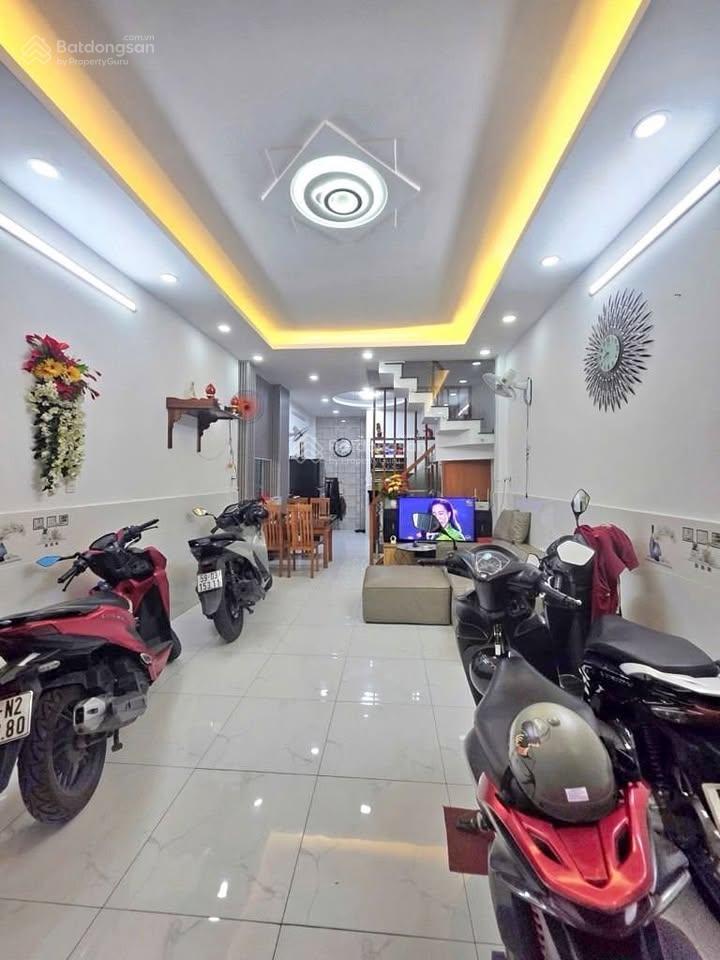 50m2 nhà 2 tầng hẻm nhựa xe hơi 6m lê văn quới bình tân chỉ 4 tỷ650, gần chợ, trường, bệnh viện...