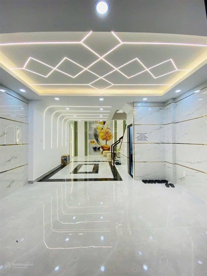 Nhà 5 tầng mã lò, 5pn 6wc chỉ 7tỷ390, hẻm nhựa lớn tiện kinh doanh buôn bán, gần chợ, trường, bv