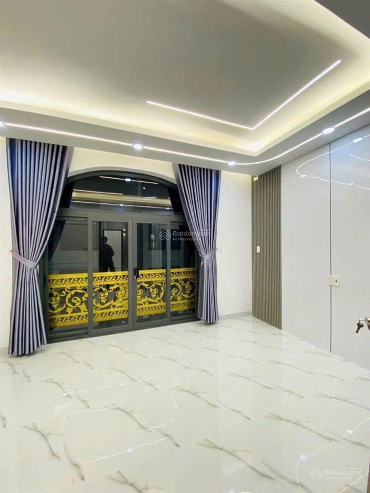 Nhà 5 tầng mã lò, 5pn 6wc chỉ 7tỷ390, hẻm nhựa lớn tiện kinh doanh buôn bán, gần chợ, trường, bv