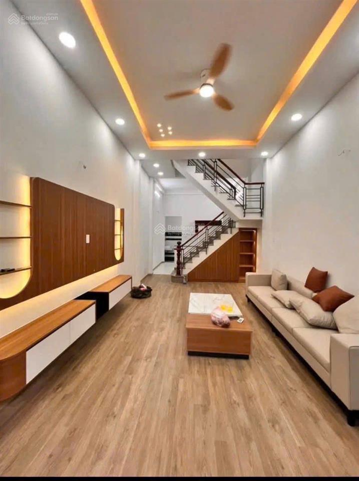 Nhà 1/ mới 2 tầng đúc btct (4x14m) hẻm 5m thoại ngọc hầu 5.3 tỷ, sổ vuông, không lộ giới, quy hoạch