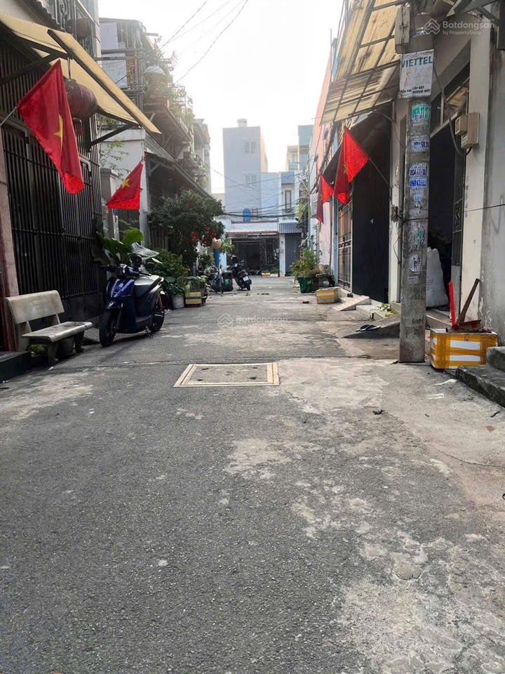 Nhà 1/ mới 2 tầng đúc btct (4x14m) hẻm 5m thoại ngọc hầu 5.3 tỷ, sổ vuông, không lộ giới, quy hoạch