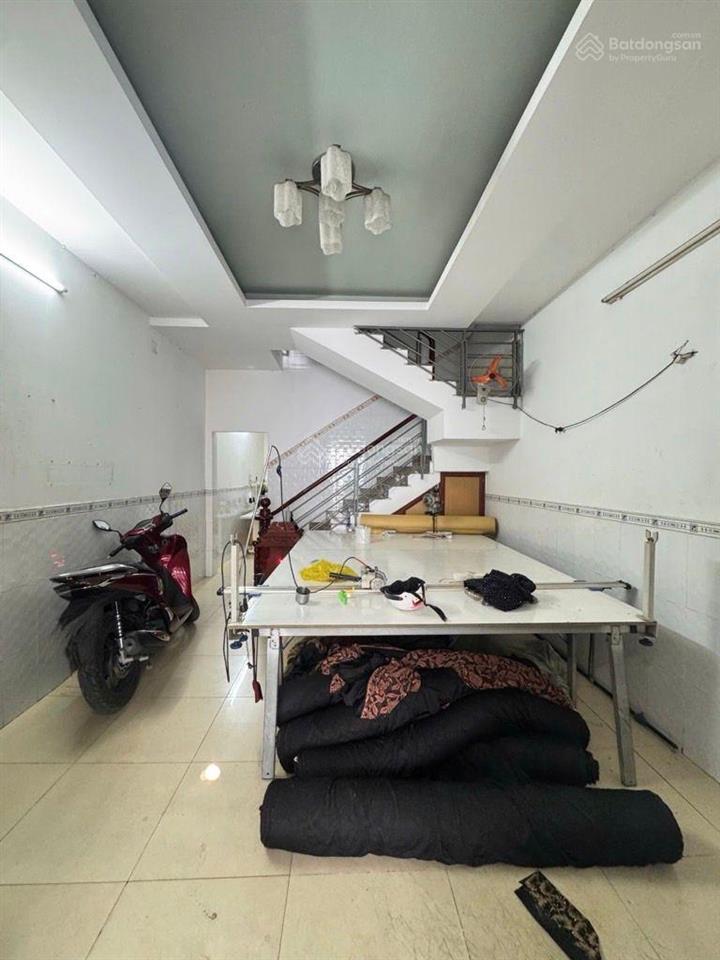 Chính chủ gửi bán nhà 2 tầng btct khu gò xoài, gần aeon 48m2, hẻm xe hơi, chỉ nhỉnh 4 tỷ, sổ riêng