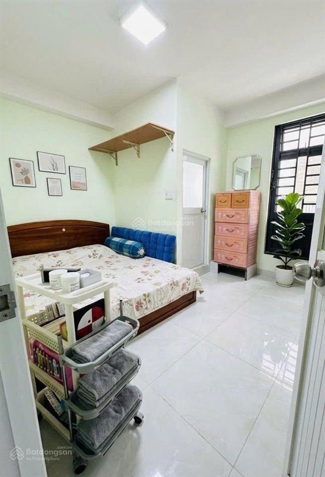 4x10m nhà 1/, 3 tầng bhh bình tân, hxh 6m, cách aeon mall tân phú 1km, 2pn 3wc, 1km đầy đủ tiện ích