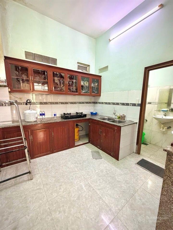 4x10m nhà 4 tầng khu lê văn quới bình tân (4pn 3wc), cách ngã 4 bốn xã 200m, nhà hẻm 3m thông
