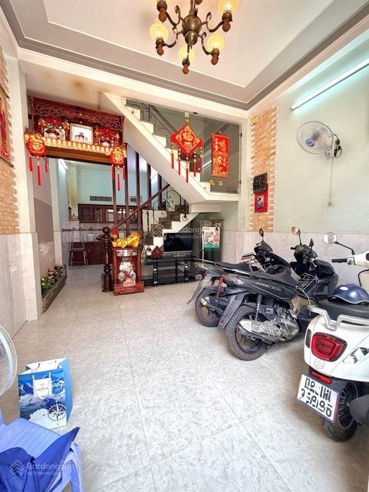 4x10m nhà 4 tầng khu lê văn quới bình tân (4pn 3wc), cách ngã 4 bốn xã 200m, nhà hẻm 3m thông