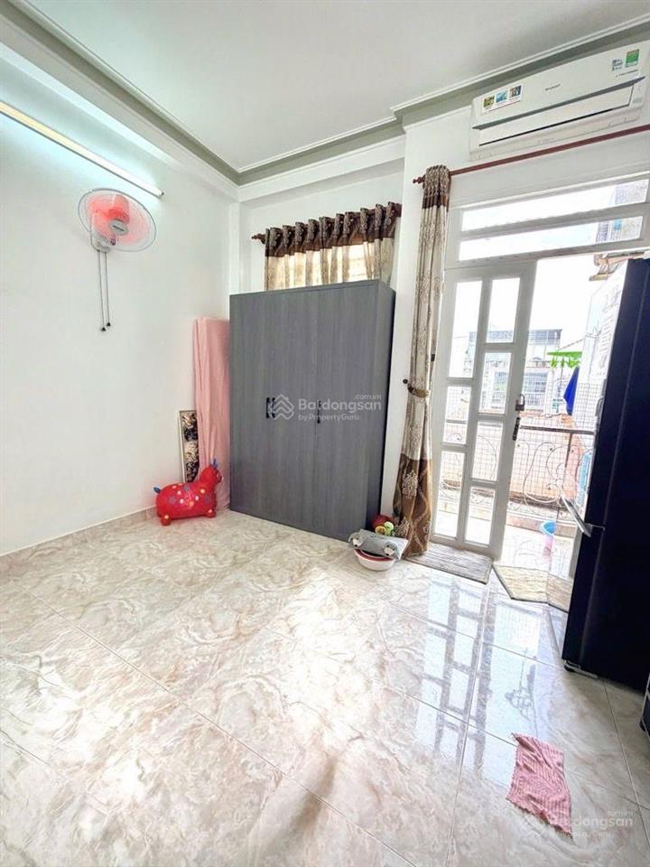 4x10m nhà 4 tầng khu lê văn quới bình tân (4pn 3wc), cách ngã 4 bốn xã 200m, nhà hẻm 3m thông