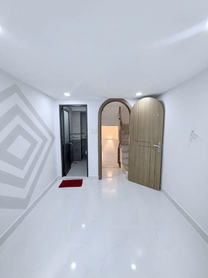 NHỎ XINH GIÁ MỀM NGAY LŨY BÁN BÍCH 3 TẦNG 2PN 3WC CHỈ 2.2 TỶ