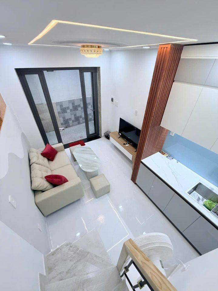 NHỎ XINH GIÁ MỀM NGAY LŨY BÁN BÍCH 3 TẦNG 2PN 3WC CHỈ 2.2 TỶ