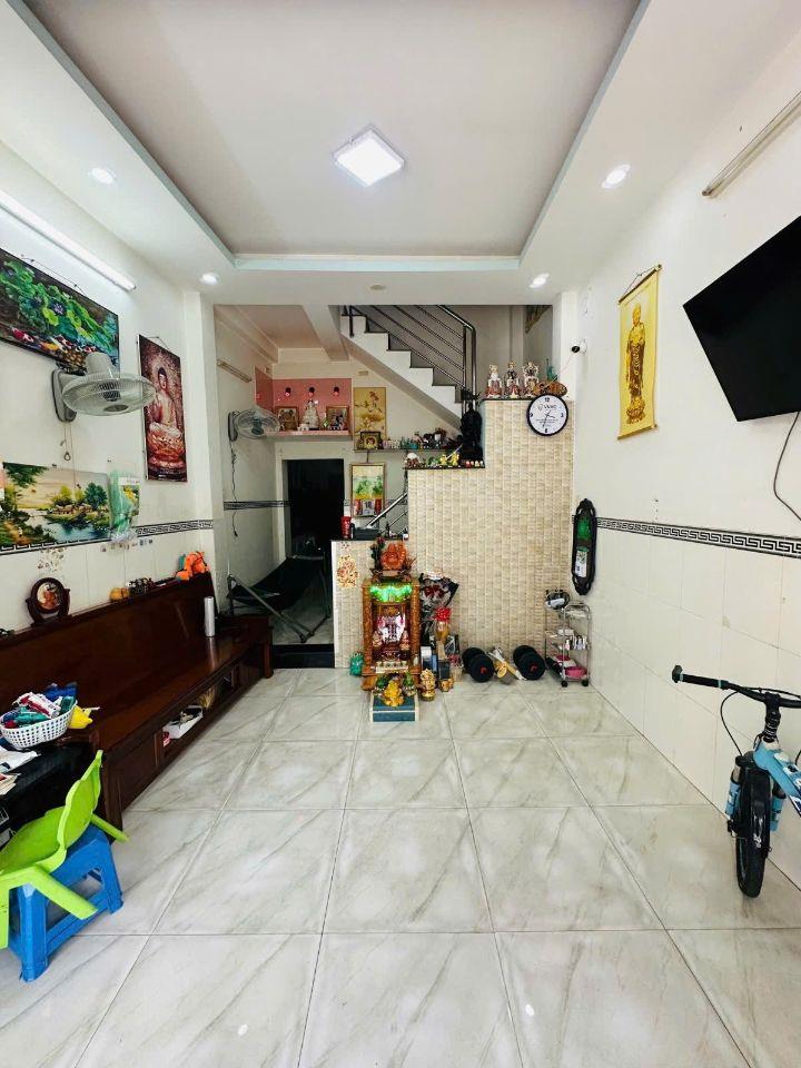 💥BÁN NHÀ HẺM XE TẢI LẠC LONG QUÂN Q11 33M2 3 TẦNG SHR CHỈ 5.79 TỶ