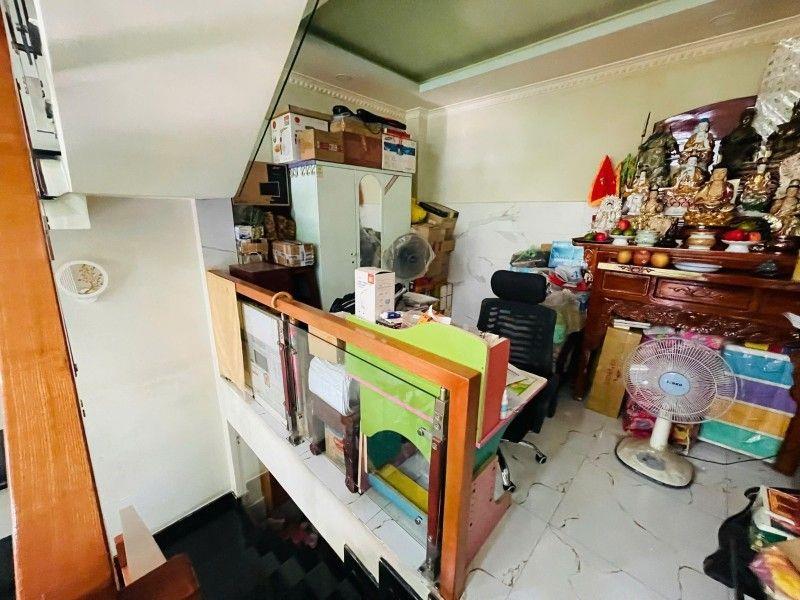 LÊ ĐÌNH CẨN BÌNH TÂN 40M2 4 TẦNG 4PN 3WC SÂN THƯỢNG CHỈ 4.8 TỶ