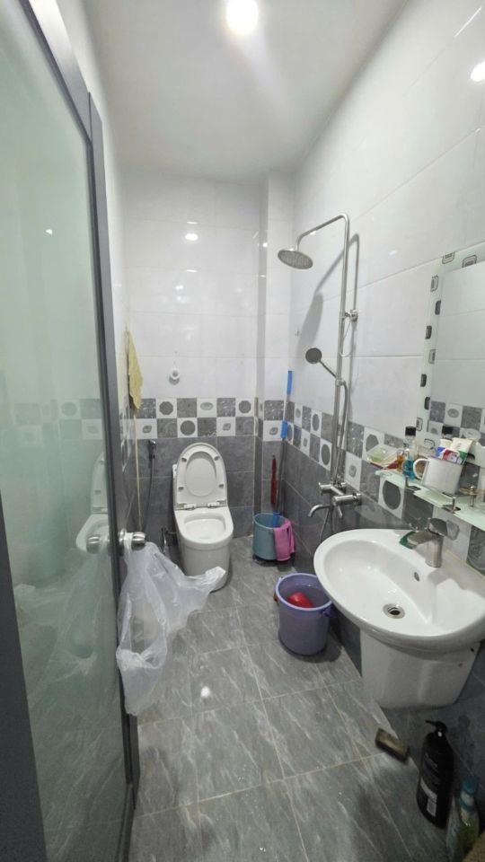 LÊ ĐÌNH CẨN BÌNH TÂN 40M2 4 TẦNG 4PN 3WC SÂN THƯỢNG CHỈ 4.8 TỶ