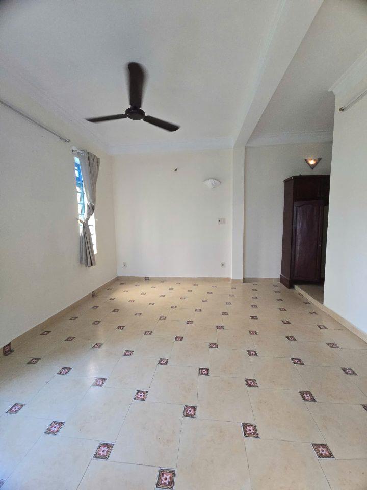 KHU VIP TRƯƠNG CÔNG ĐỊNH TÂN BÌNH 99M2 3 TẦNG 4PN 4WC SHR GIÁ 8.8 TỶ