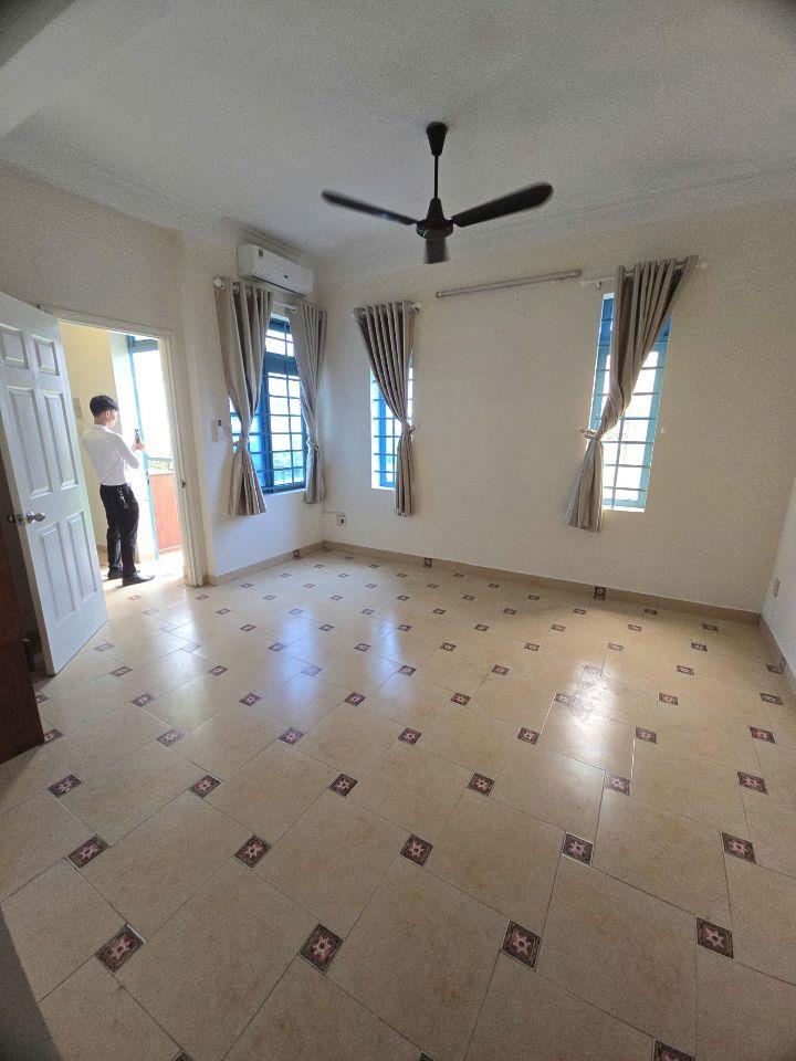 KHU VIP TRƯƠNG CÔNG ĐỊNH TÂN BÌNH 99M2 3 TẦNG 4PN 4WC SHR GIÁ 8.8 TỶ