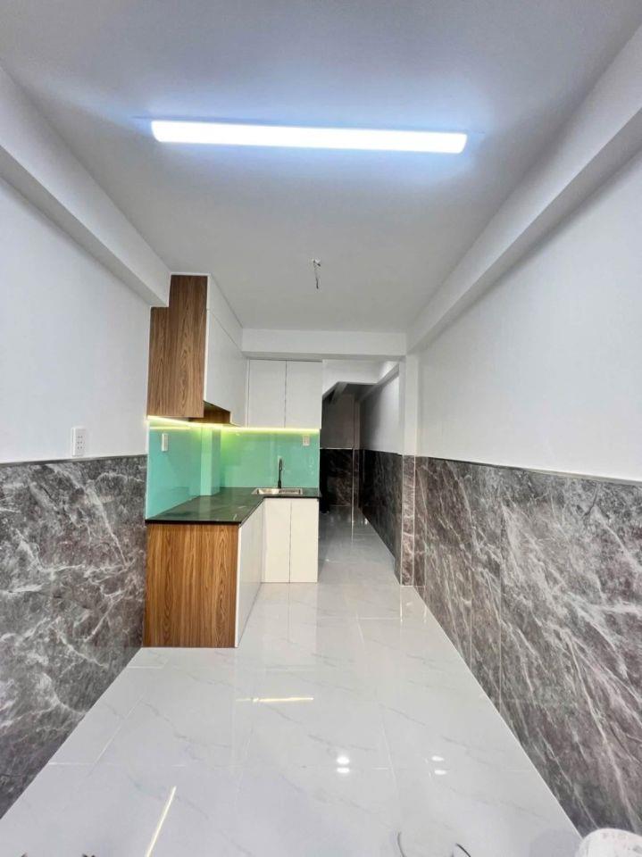 LÊ THỊ BẠCH CÁT Q11 - 25M2 - 4 TẦNG ĐÚC 3PN 2WC SÂN THƯỢNG GIÁ 4.5 TỶ