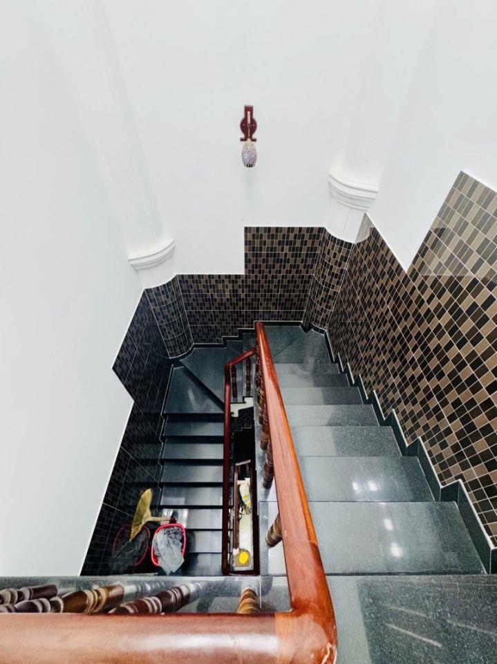 NHÀ 3 TẦNG HẺM Ô TÔ 6M GÒ DẦU TÂN PHÚ 79M2(4x20) SHR GIÁ 10.3 TỶ