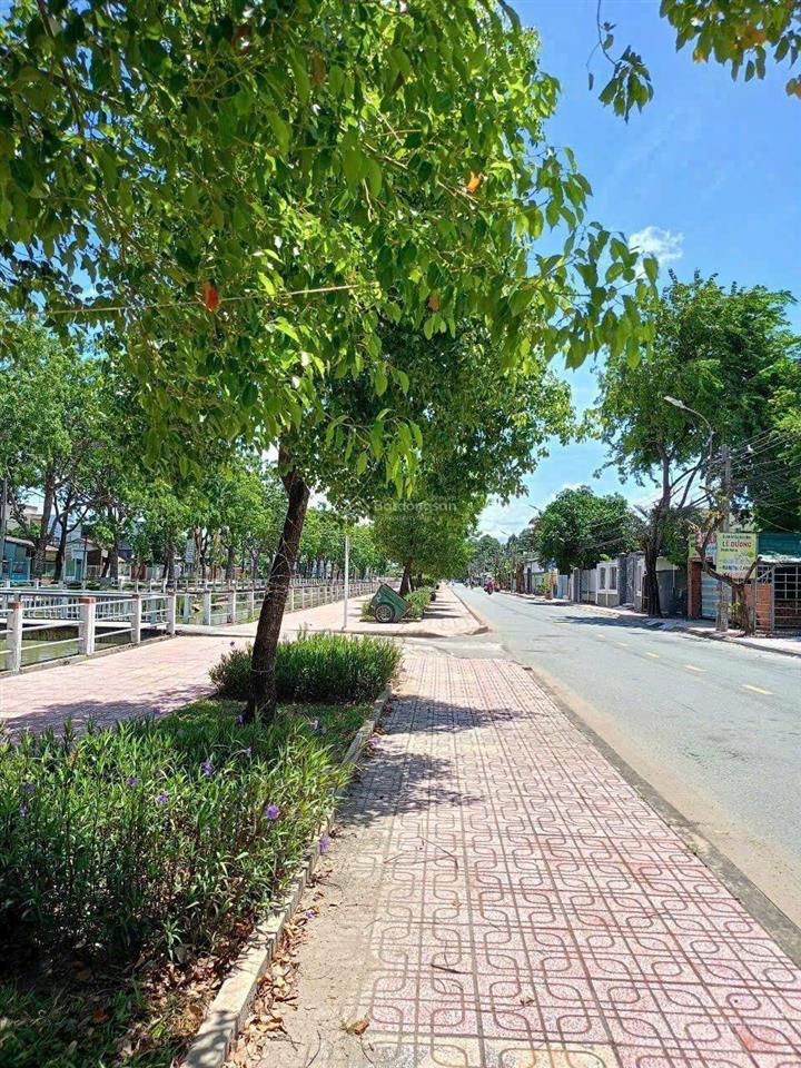 Nhà mt nguyễn minh trường p3 tp tân an