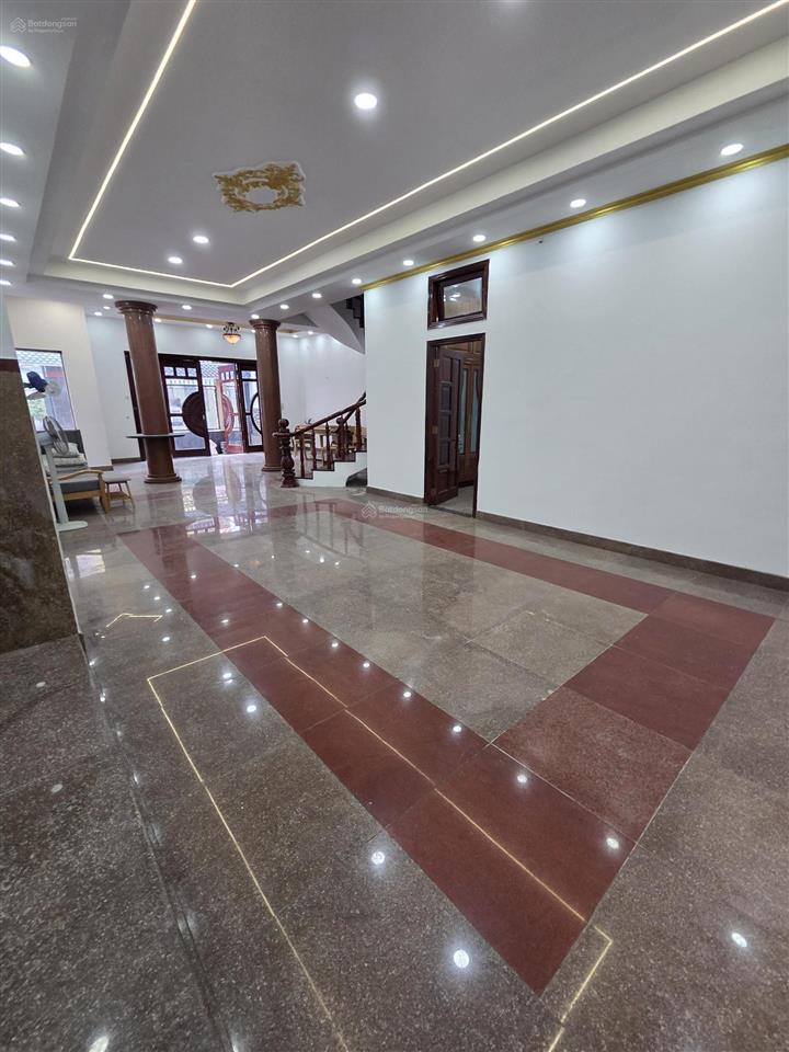 Biệt thự mơ ước mọi nhà trung tâm tên lửa view công viên chim hót líu lo, 12x20m, 2 tầng  5pn