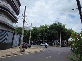 Mặt tiền đối diện công viên khu bình phú  nhà mới ở ngay  4x18m  4 tầng  giá tốt