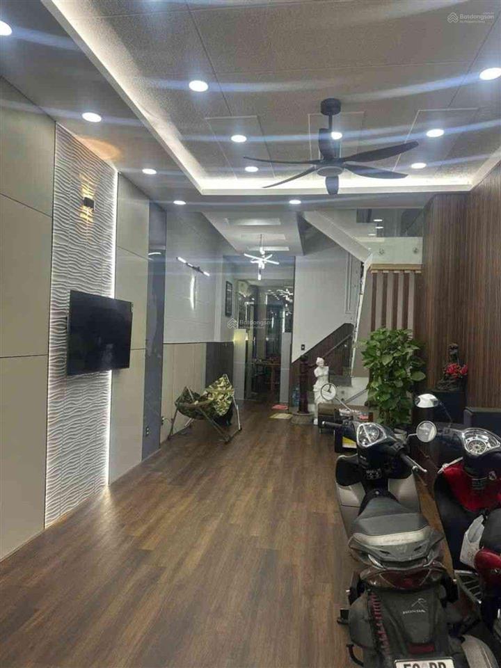 Mặt tiền đối diện công viên khu bình phú  nhà mới ở ngay  4x18m  4 tầng  giá tốt