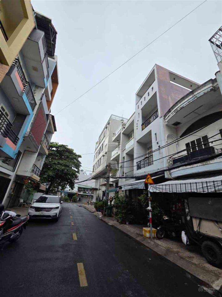 Mặt tiền nội bộ ngay lý chiêu hoàng, bình phú  4x16m, 2 tầng, bán đất tặng nhà