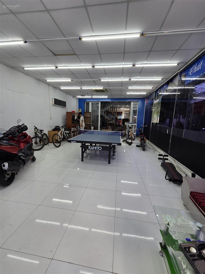 Nhà mới lô góc 2 mặt tiền kinh doanh sầm uất an dương vương gần sát võ văn kiệt  5,5x24m, 5 tầng