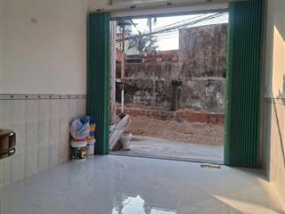 Bán nhà hẻm rộng thanh niên hướng đông nam, cách biển vài trăm mét