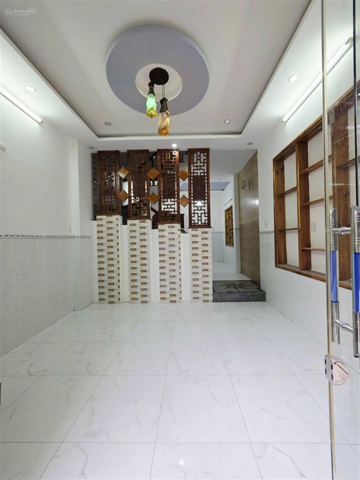 Bán nhà hướng đông nam, đường ngô mây, 3pn 3wc
