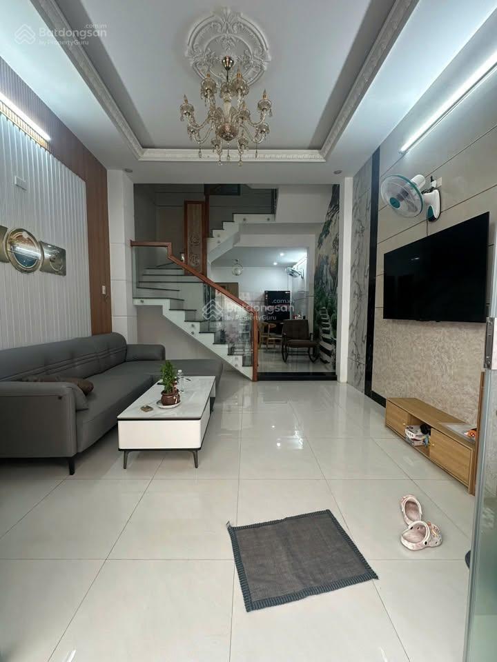 Bán nhà hẻm rộng hoàng văn thụ, full nội thất