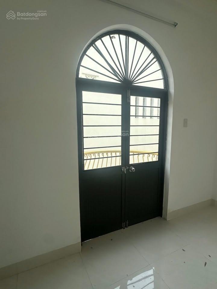 Bán nhà hẻm rộng hoàng văn thụ, full nội thất