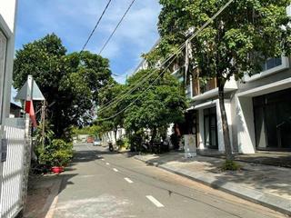 Nhà 5x18.5m ngay trung tâm bà rịa giá 3ty3 bao hết.LH:0934571026
