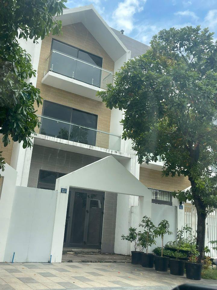 Nhà Đào Duy Từ trung tâm bà rịa, 5x18m 3 lầu giá 3ty150