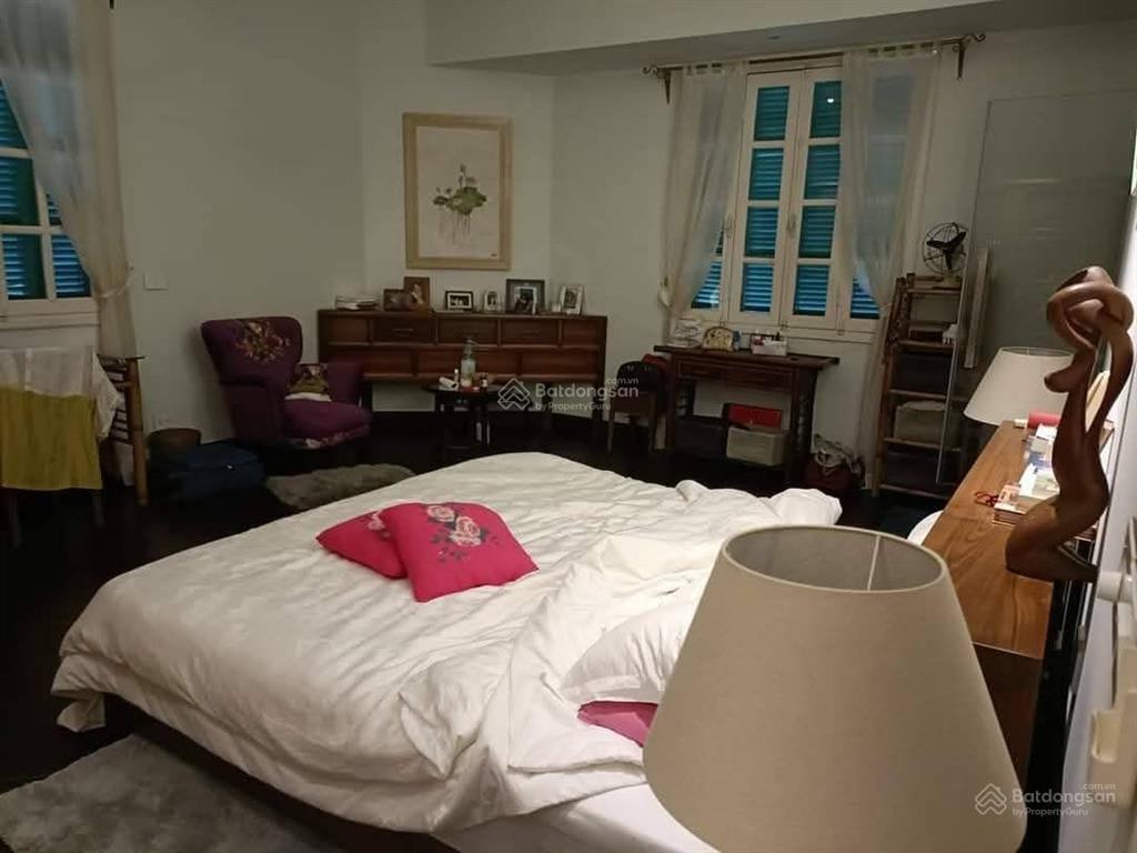Bán biệt thự đẳng cấp thiết kế kiểu pháp view sông hồng, ngọc thụy, long biên. kinh doanh sầm uất