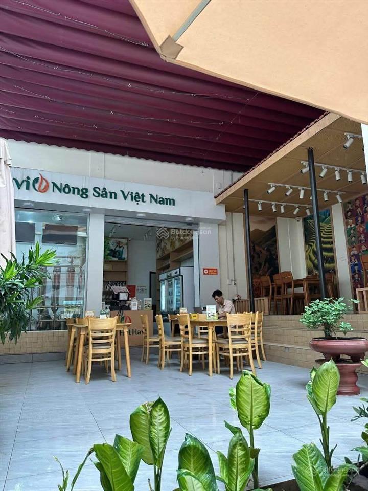 Bán nhà mặt phố hoàng cầu, đống đa, kinh doanh sầm uất ngày đêm, vỉa hè rộng. diện tích 185m2 54 tỷ
