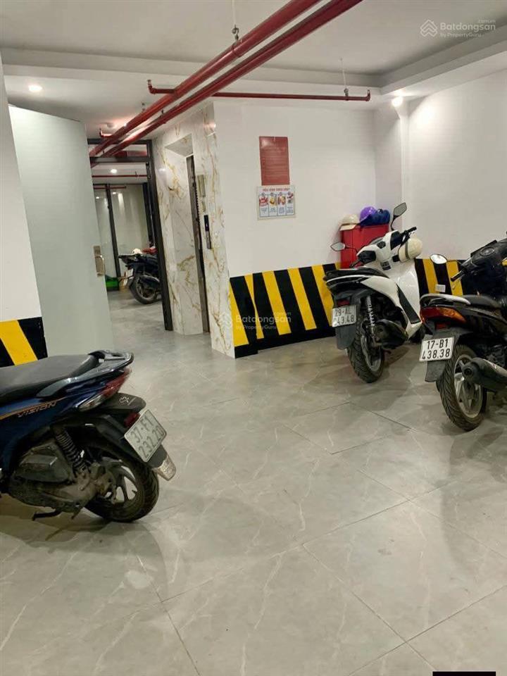 Bán căn hộ ccmn, nhà dòng tiền pháo đài láng, đống đa, 13 phòng khép kín, dt 70m, 8 tầng thang máy