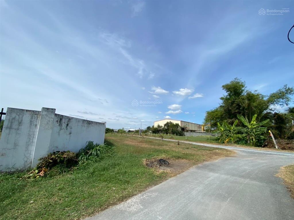 Chính chủ lô góc 3731m2 (thổ cư 3030m2) tại lê thị vui, củ chi, 13,5 triệu / m2