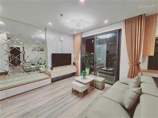 Rẻ nhất vinhomes căn 2pn1vs 60m, tầng trung, view thoáng, hướng mát giá chỉ 3,55 tỷ