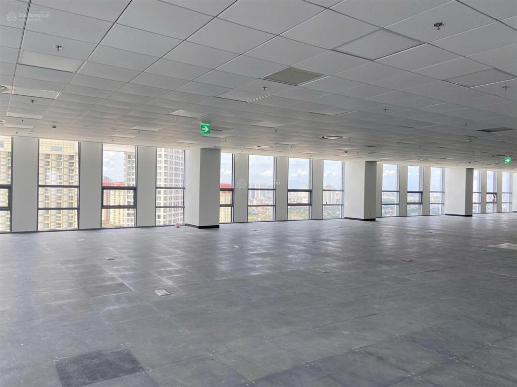 Cho thuê văn phòng tại lotte mall lạc long quân, giá 868 nghìn/m2/th chưa gồm pdvu dt 1400 m2