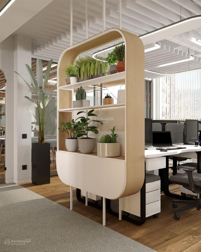 Cho thuê văn phòng tại royal city dt 360m2 giá cực tốt
