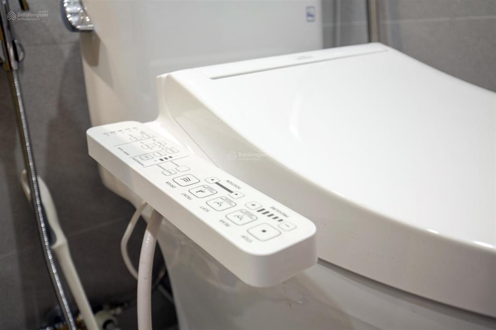 Tòa nhà sumitomo có căn hộ dịch vụ cho thuê 1 ngủ tại mặt phố phan kế bính