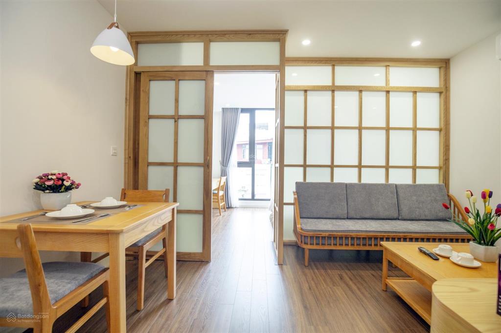 Tòa nhà sumitomo có căn hộ dịch vụ cho thuê 1 ngủ tại mặt phố phan kế bính
