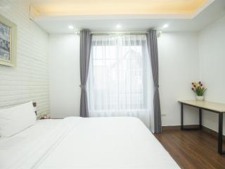 Căn hộ dịch vụ phố đào tấn cho thuê căn 1 phòng ngủ 60m2