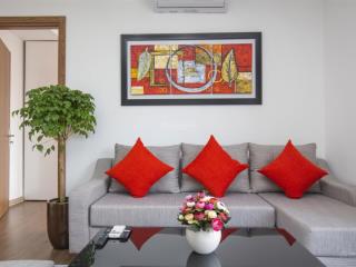 Căn hộ dịch vụ phố đào tấn cho thuê căn 1 phòng ngủ 67m2. giá thuê căn hộ 18,252 triệu/tháng